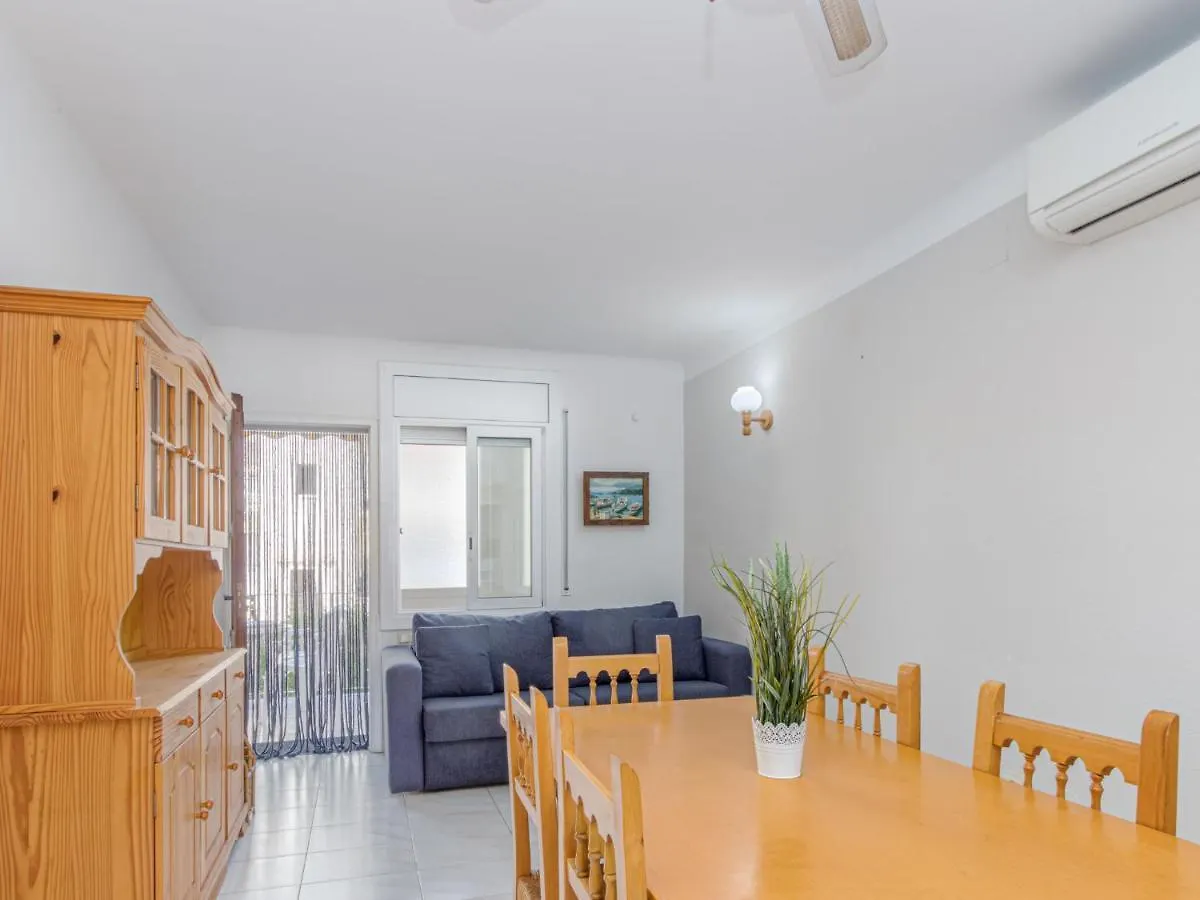 Apartment Flamicell By Interhome Эмпуриабрава